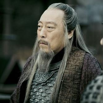 小小军团合战三国放置服：探索诸葛亮的智慧与战场策略的新天地