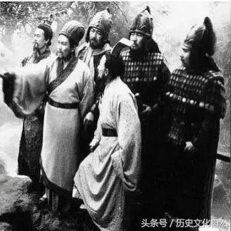 (狂奔三国官网)狂奔三国Q版：体验风趣幽默的历史战役与角色扮演之旅