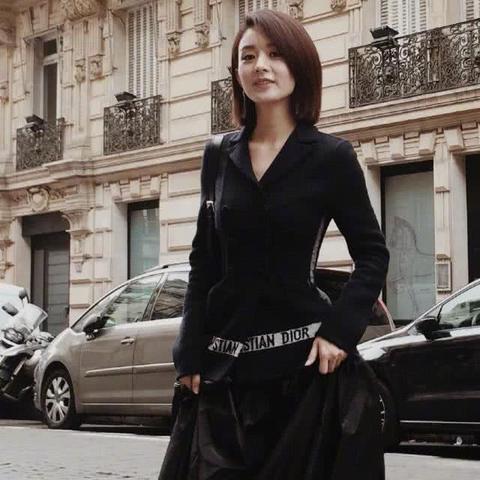 (侠骨柔情:坚韧与温柔并存的象征与寓意)侠骨柔情：坚韧与温柔并存的象征与寓意