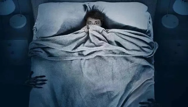 (女人梦魇征兆)女性梦魇：家里不干净的秘密关系揭示
