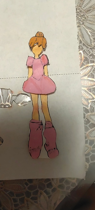 (纸片人娃娃的动画片)迷人长腿纸片人娃娃换装，打造多变时尚造型的乐趣