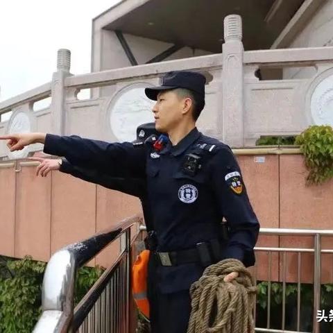(俄罗斯特警格斗)202"极限特警2023：俄罗斯特种部队展示出色实力，备战全球恐怖威胁