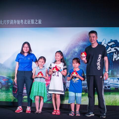 (暗黑的魔王)暗黑魔王与征服游戏:在无尽征途中求得胜利 (暗黑的魔王)暗黑魔王与征服游戏:在无尽征途中求得胜利