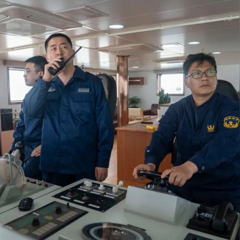 小小船长哟吼嘿:快乐航行的儿歌,带你开启奇妙的海洋冒险之旅 小小船长哟吼嘿:快乐航行的儿歌,带你开启奇妙的海洋冒险之旅