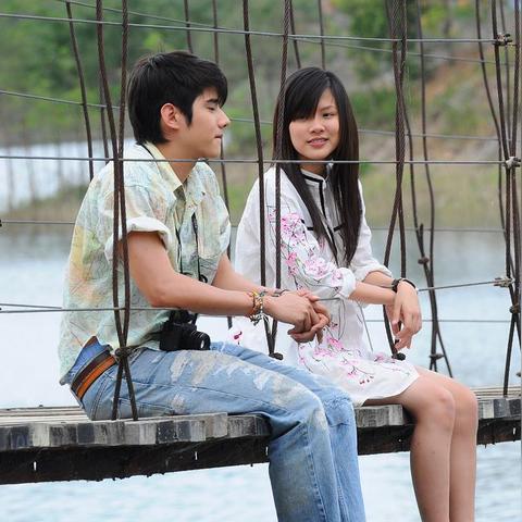 (暗恋进行时泰剧在线观看)暗恋进行时短剧:青春岁月的甜蜜痛苦 (暗恋进行时泰剧在线观看)暗恋进行时短剧:青春岁月的甜蜜痛苦