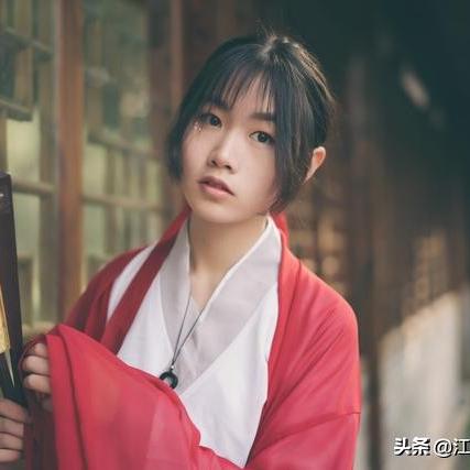 (《笑傲红尘》)笑傲红尘啥意思？探寻笑对世俗纷扰的智慧之道