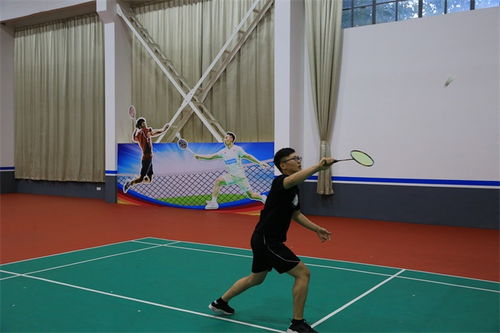 沃瑞尔羽毛球馆：现代化的设施与专业辅导融合，为羽毛球爱好者打造全方位的运动体验