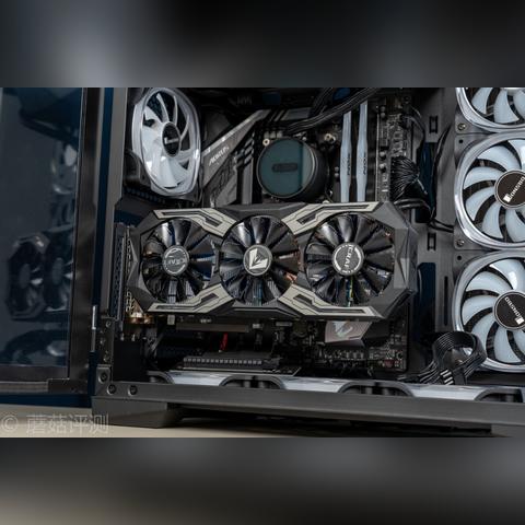 在Windows 10系统中,如何查看电脑显卡的配置信息?快速了解你的电脑显卡性能! 在Windows 10系统中,如何查看电脑显卡的配置信息?快速了解你的电脑显卡性能!