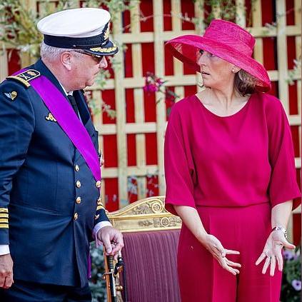 探讨‘变形金刚地球之战’内置MOD菜单的丰富性与玩家体验提升:从初级玩家到资深顽童的游戏进阶之旅 探讨‘变形金刚地球之战’内置MOD菜单的丰富性与玩家体验提升:从初级玩家到资深顽童的游戏进阶之旅