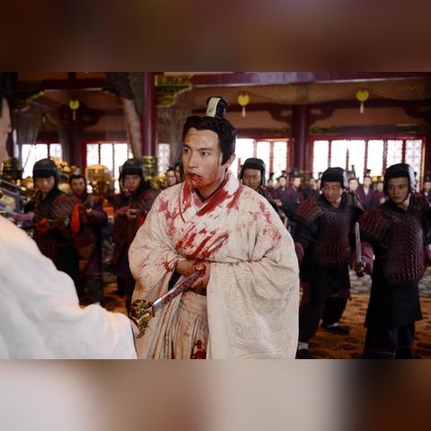 (勇敢的骑士单手)一个勇敢的骑士手握利剑，踏上征程的奇幻游戏之旅