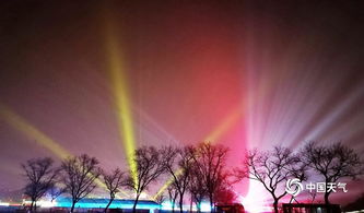 (光影的照片)在光影的交错中，简约又绚烂的美——探寻光影图片的魅力